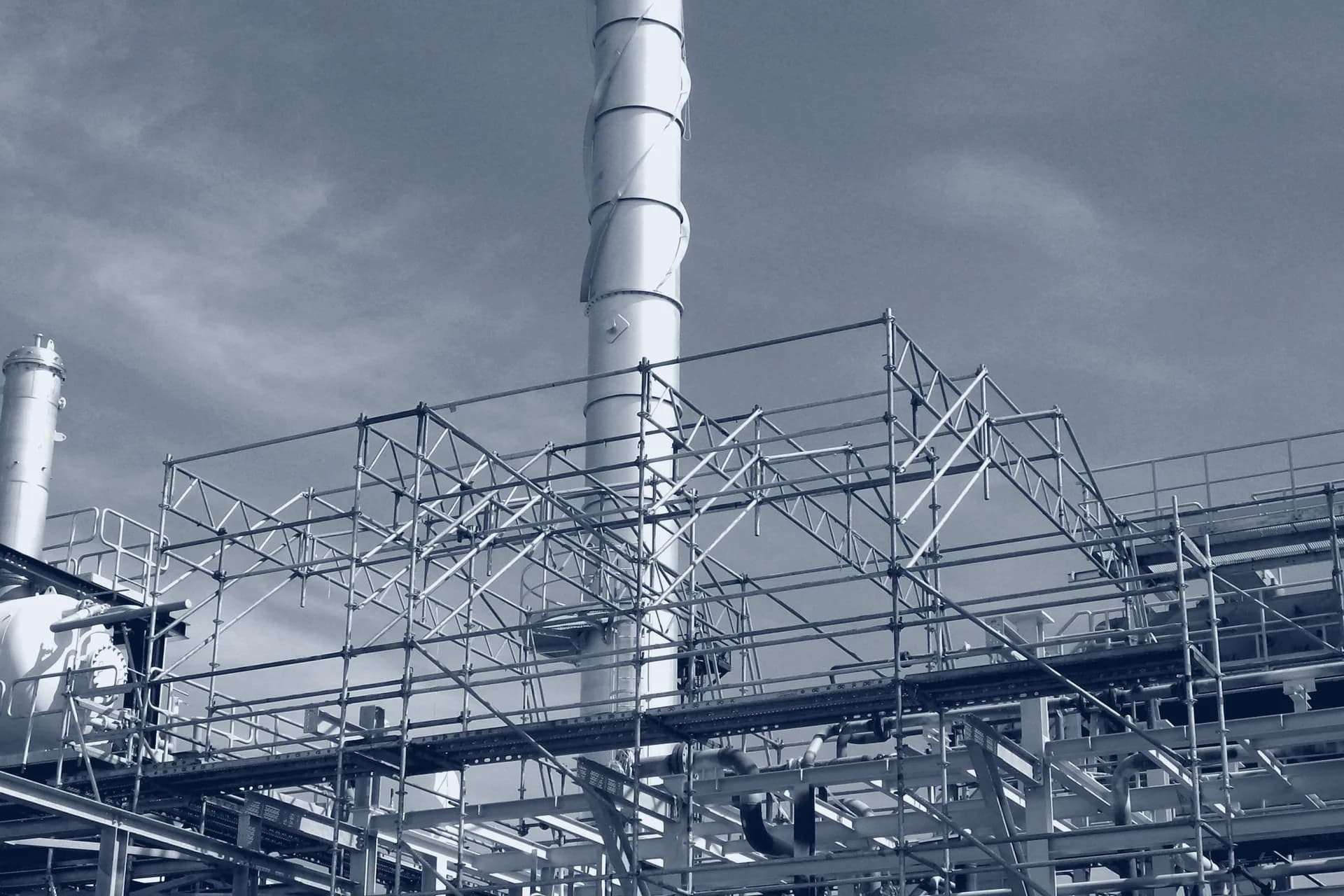 Plataformas de acceso en altura en la planta de Air Liquide, vista 5